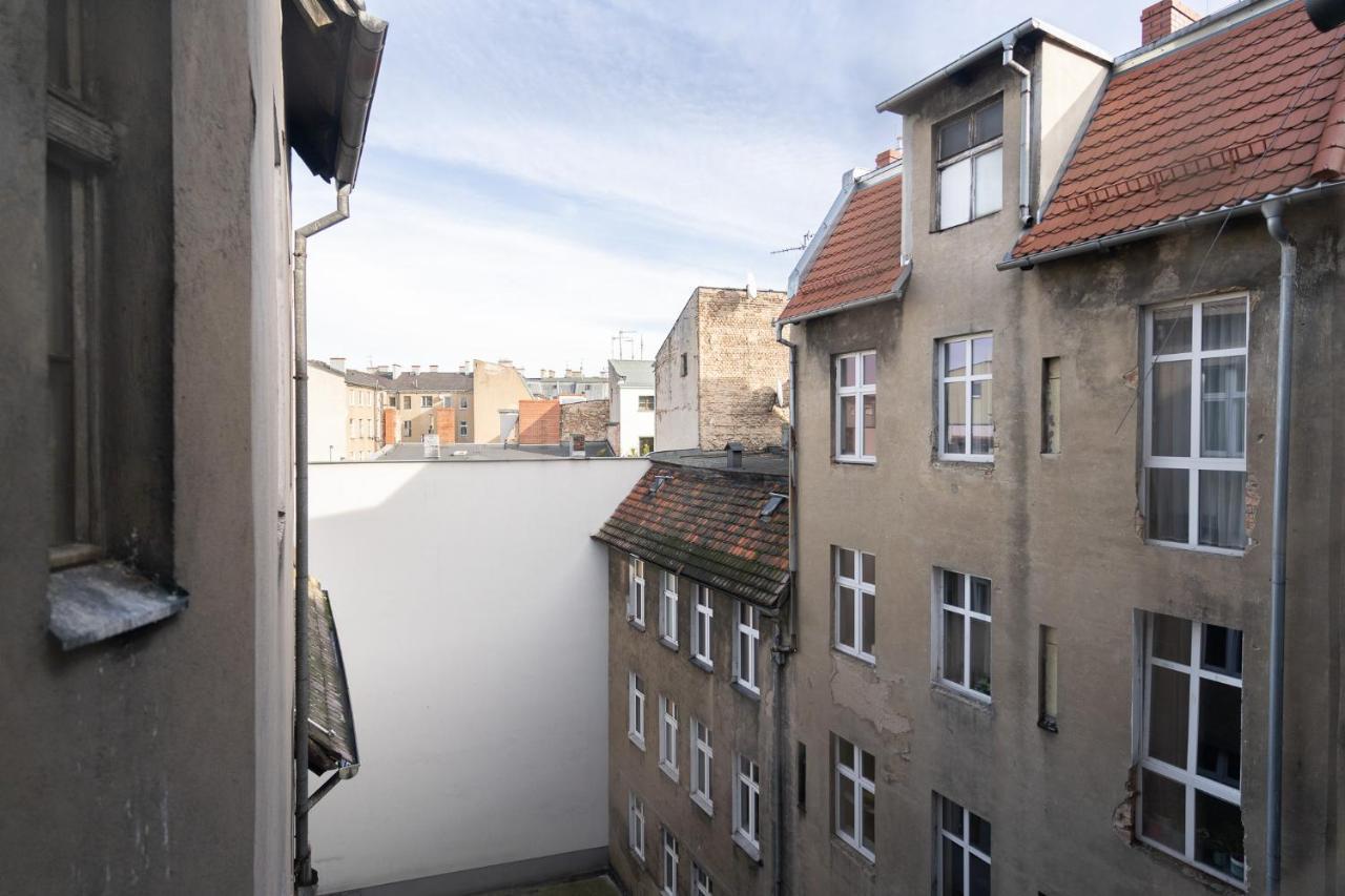 Elegant Very Berry Studios In Poznan Center By Noclegi Renters Dış mekan fotoğraf