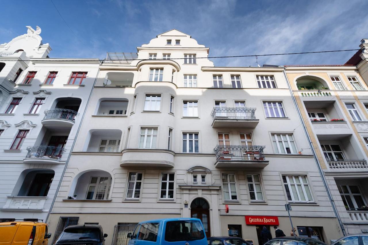 Elegant Very Berry Studios In Poznan Center By Noclegi Renters Dış mekan fotoğraf